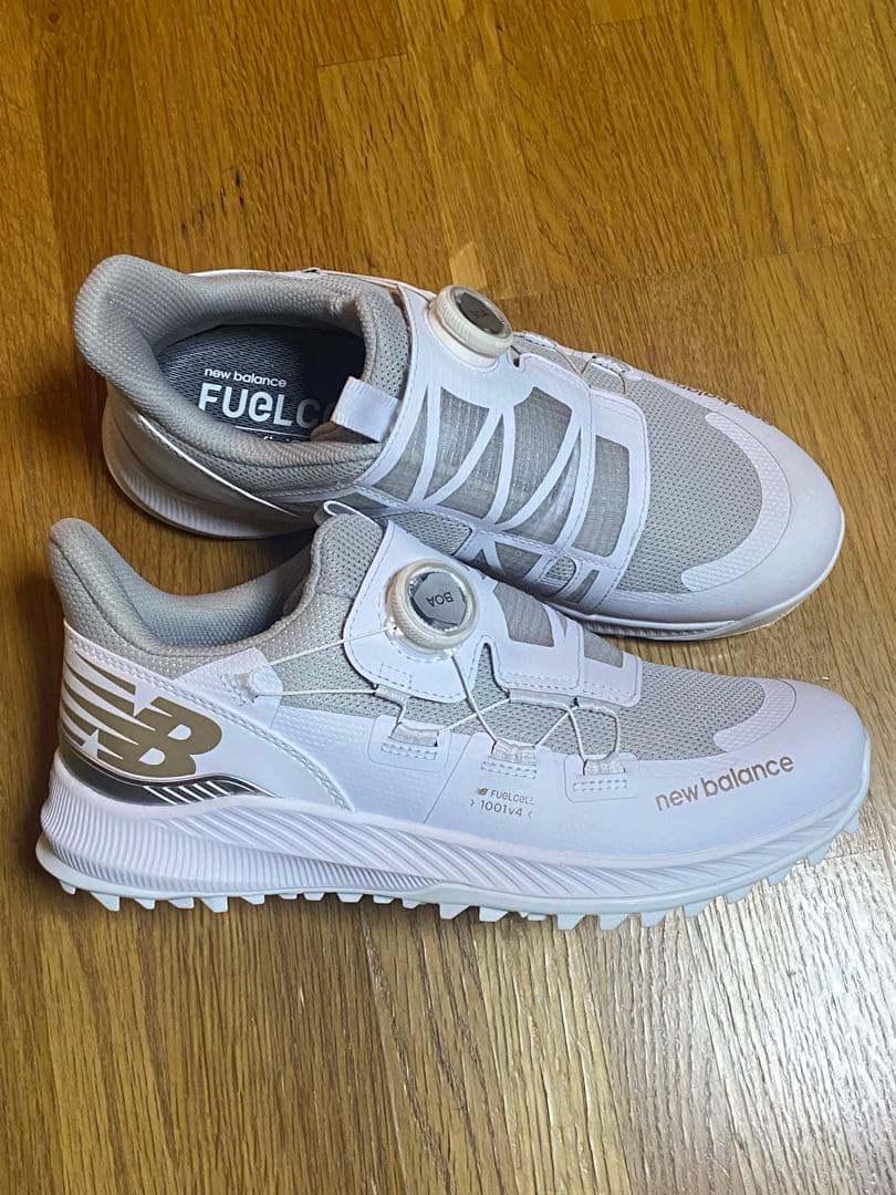 New Balance FuelCell ゴルフシューズ　24.0 29460-1044-