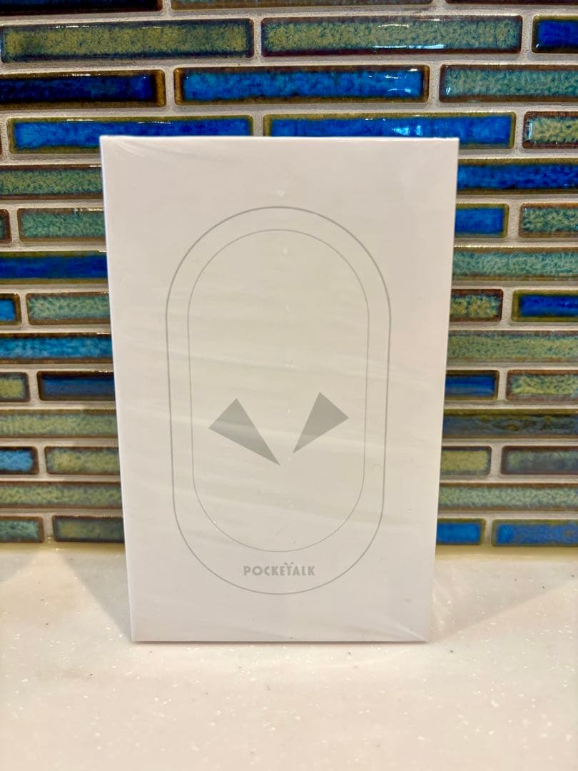 【新品未開封】 POCKETALKポケトーク W1PGG 通信２年ゴールド Amazon | 2026年1月末SIM通信サービス停止予定｜POCKETALK W