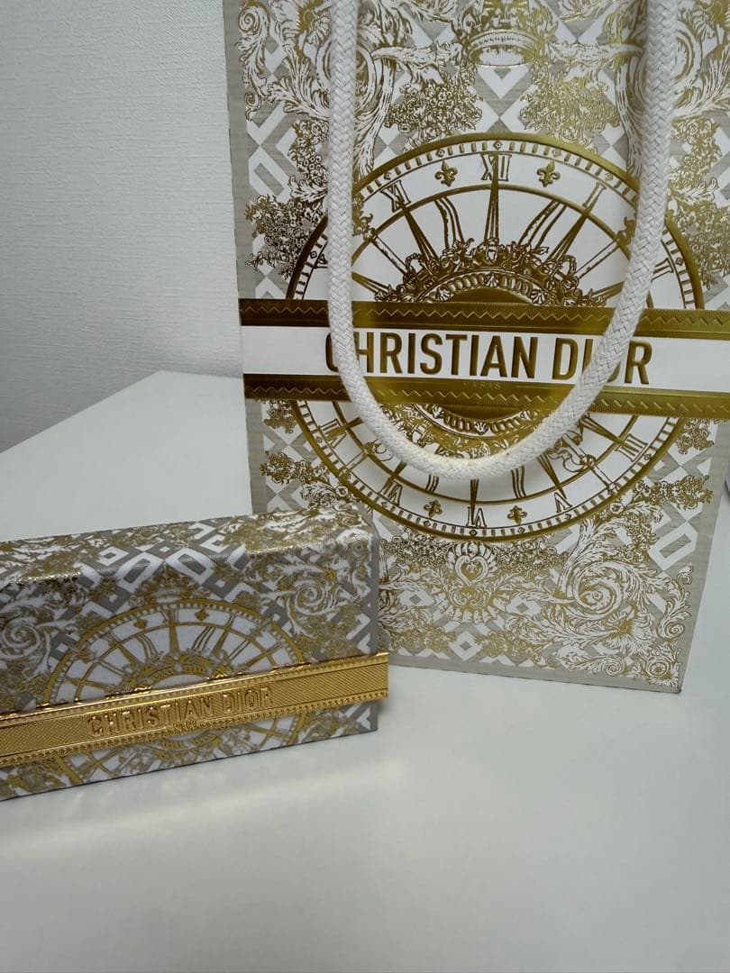 CHRISTIAN DIOR アイシャドウパレット 5色 Amazon.co.jp: クリスチャンディオール Dior ディオールショウ サンク
