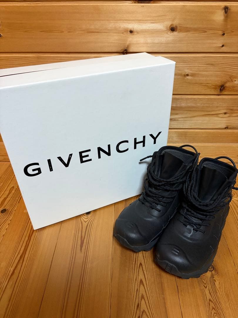 GIVENCHY ブラック スニーカー Givenchy TK_MX ローカットスニーカー | ブラック | FARFETCH JP