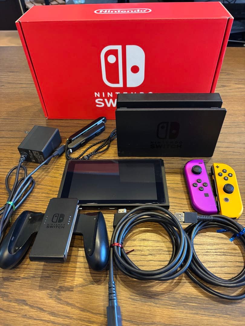 Nintendo Switch 本体 Joy-Con付き 赤箱 Amazon.co.jp: 【任天堂純正品】Joy-Con (L) ネオンレッド/ (R) ネオン