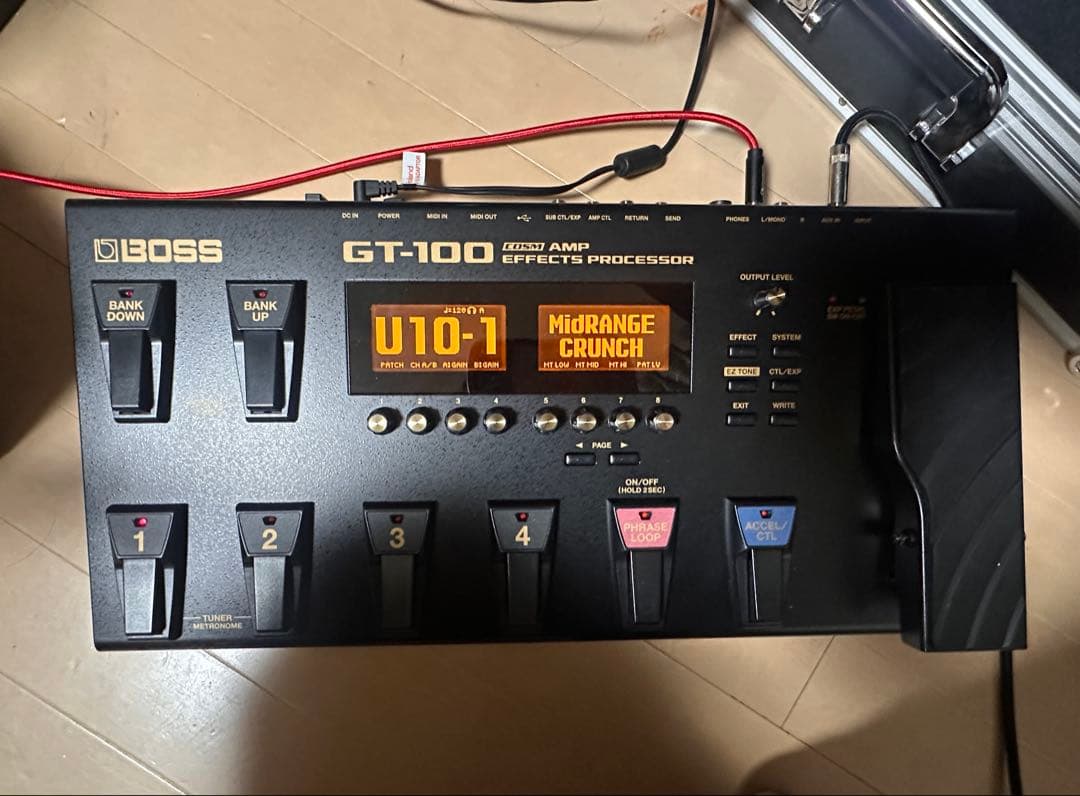 BOSS GT-100 ver. 2 鍵付きハードケース付